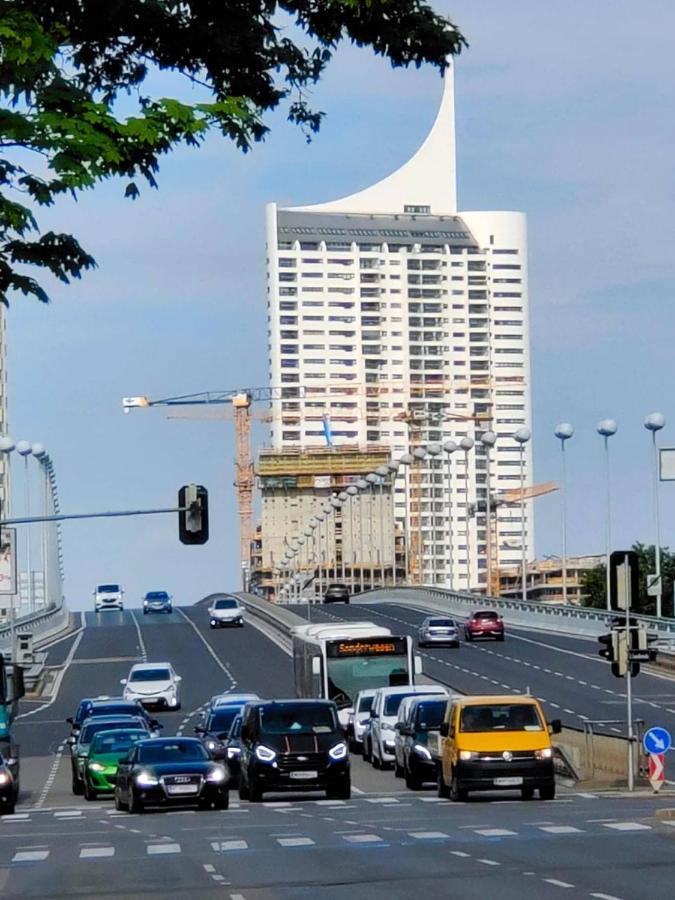 Center ! 2 Stops From The City Center! Viena Exterior foto